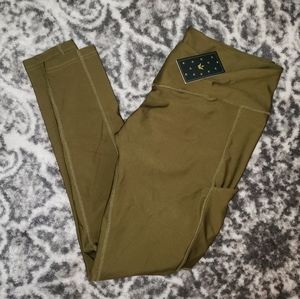 Scrunch booty lift leggings